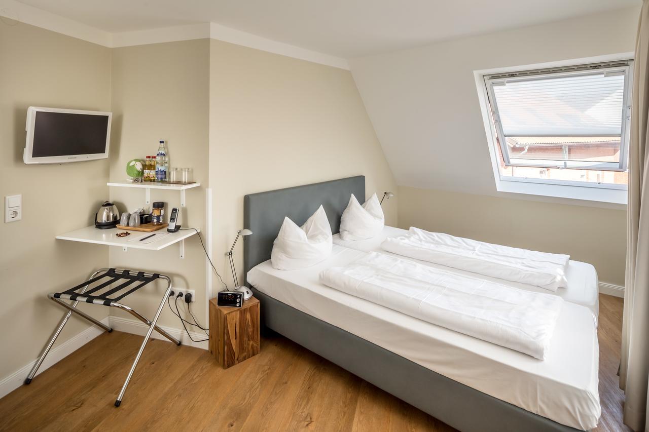 Hotel Zum Roten Tore Lüneburg Buitenkant foto